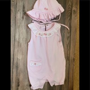 Kissy kissy romper and hat set